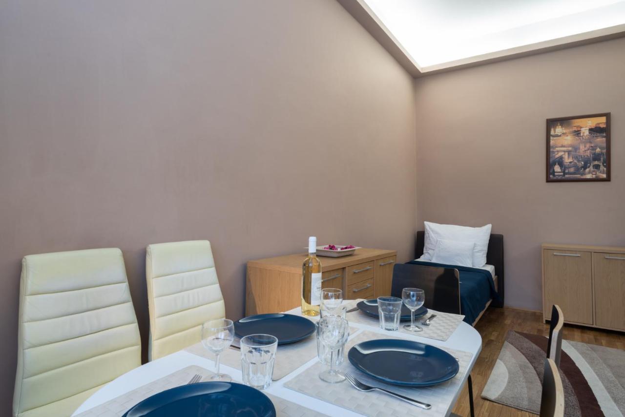 Kiraly Central Apartment With Free Parking And Ac Budapest Bagian luar foto