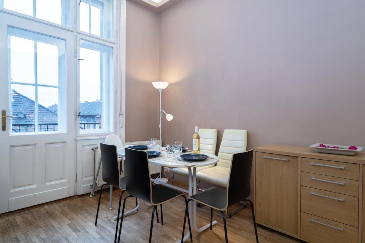 Kiraly Central Apartment With Free Parking And Ac Budapest Bagian luar foto